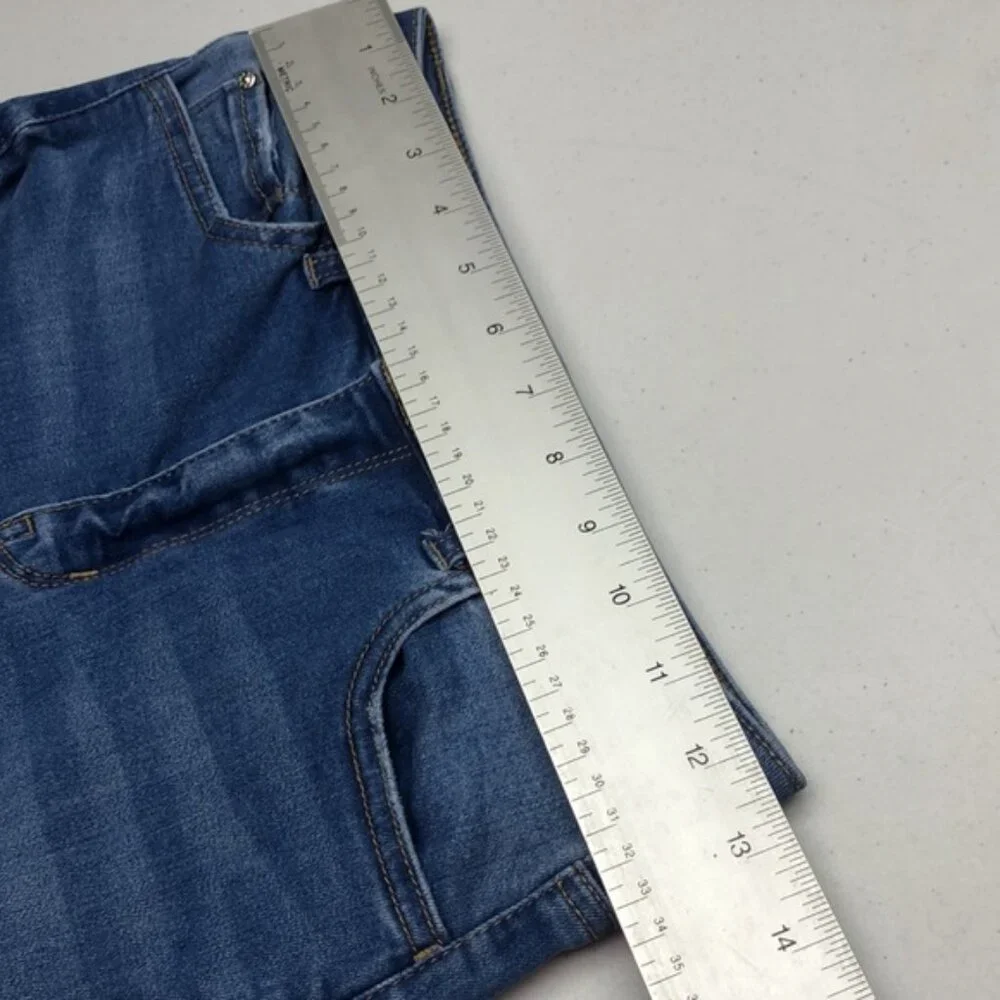LIKE NEW WAX JEAN HR SUPER SKINNY JEANS 3/26x28 ⭐️